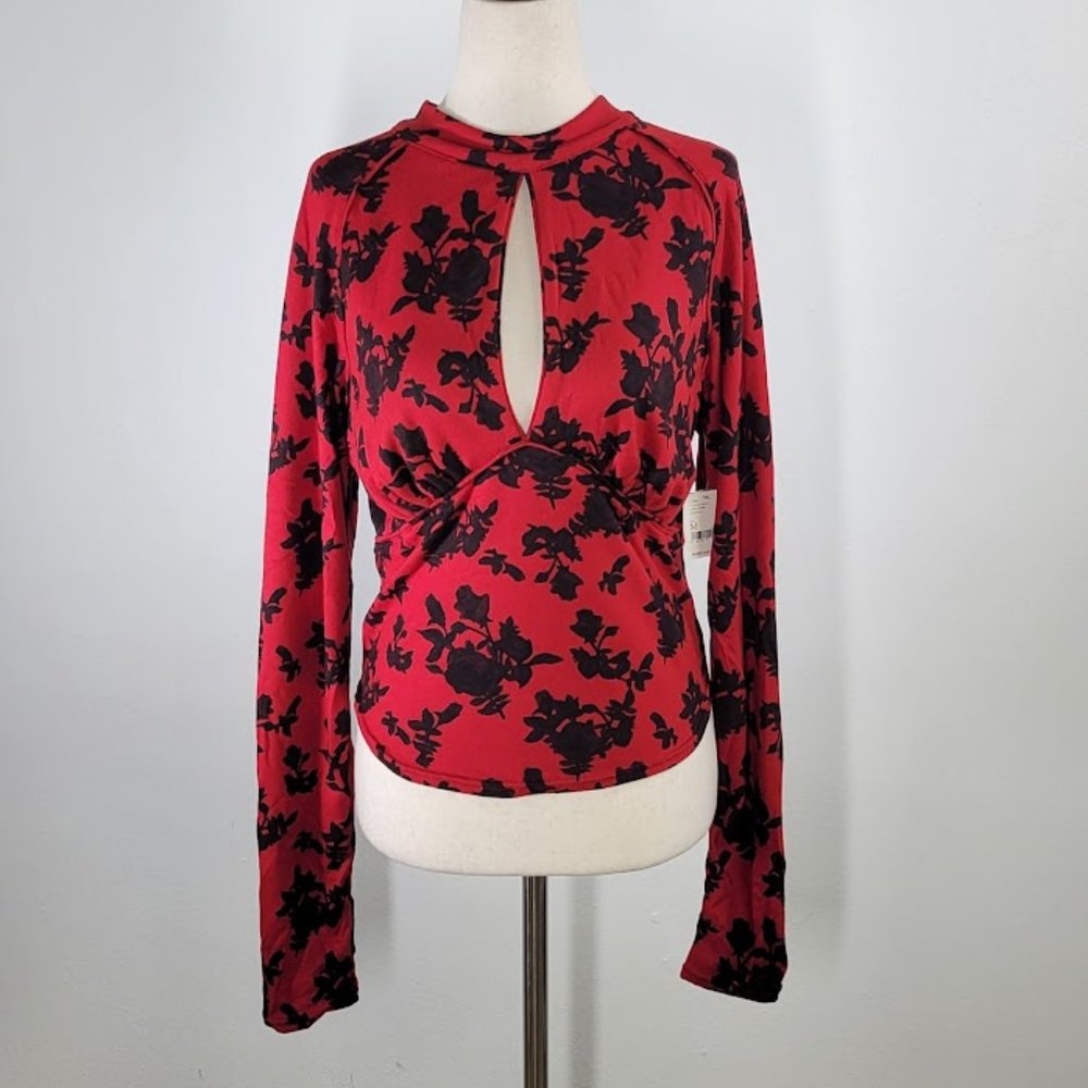 FREE  PEOPLE dinner party keyhole top Sz M NEW - Picture 2 of 9